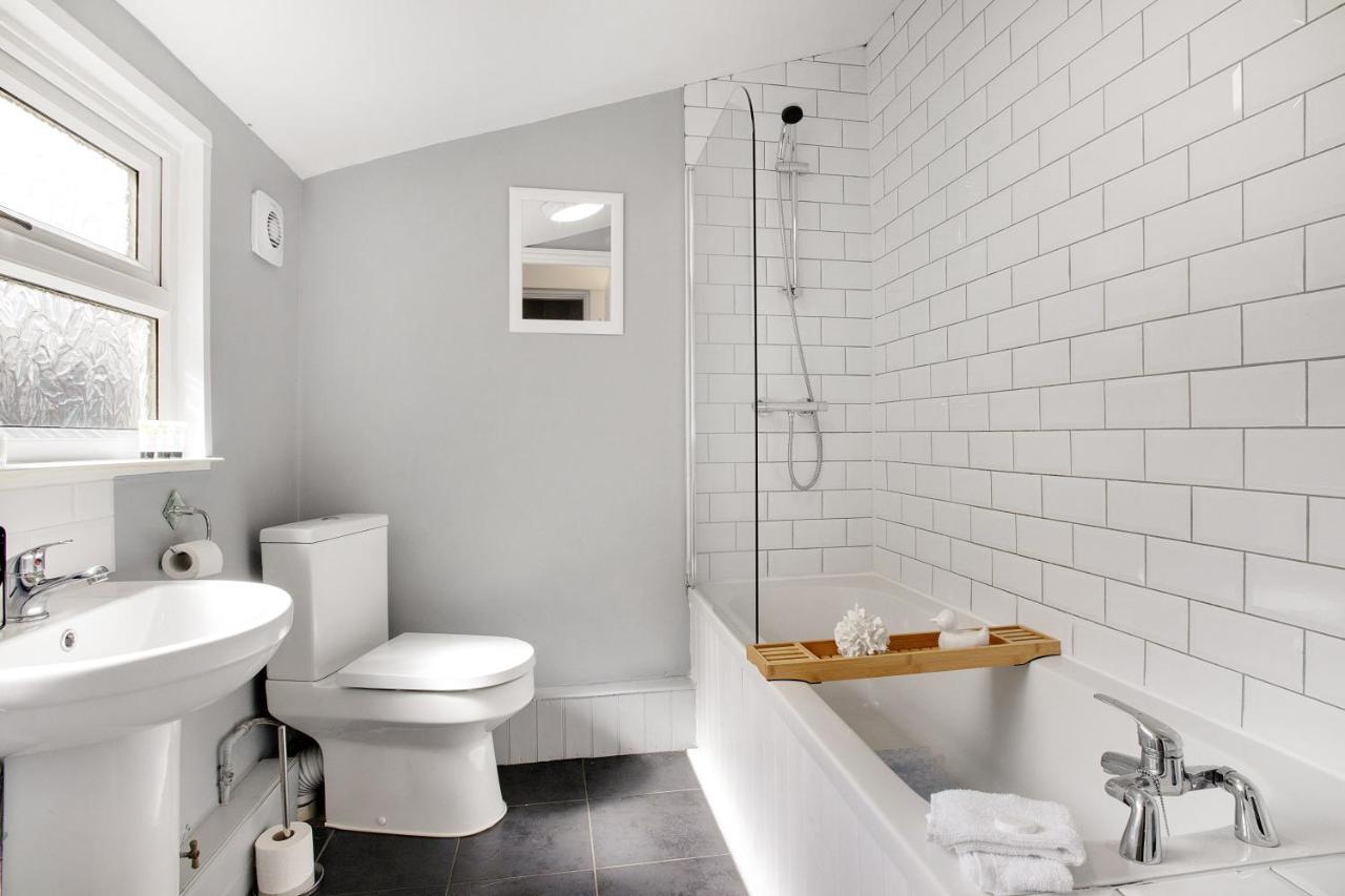 Elegantly 2-Bedroom In Ashington, Sleeps 3 Ashington  Dış mekan fotoğraf