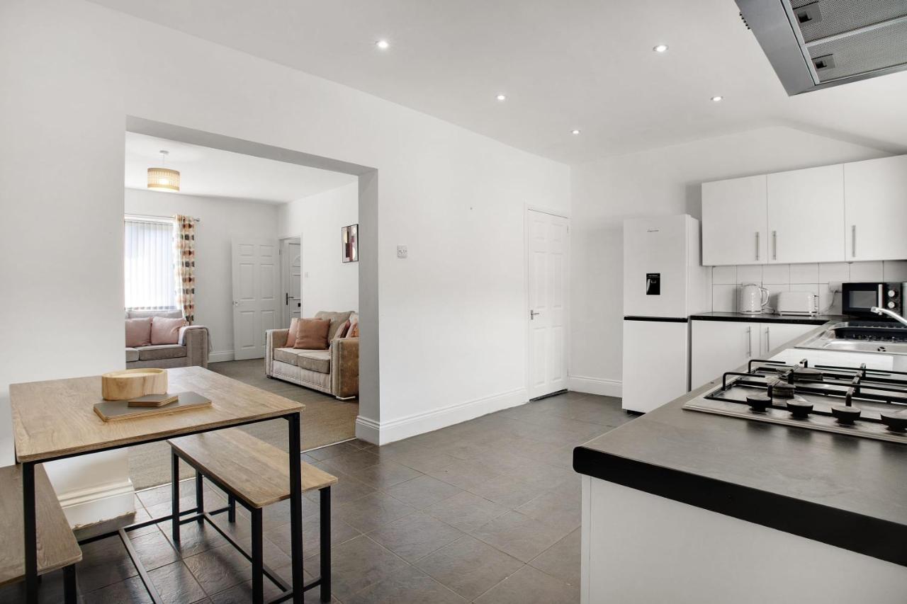 Elegantly 2-Bedroom In Ashington, Sleeps 3 Ashington  Dış mekan fotoğraf