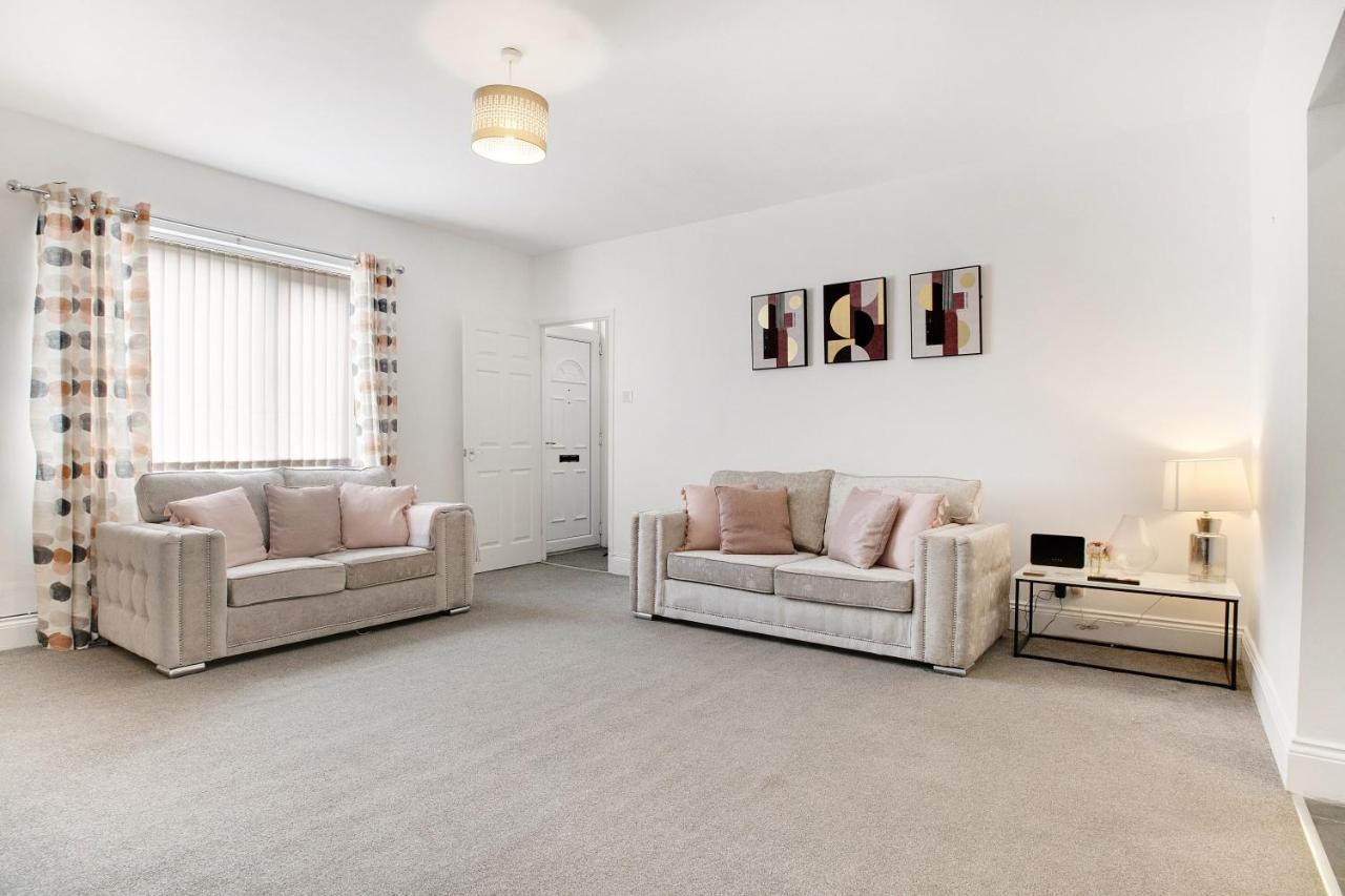 Elegantly 2-Bedroom In Ashington, Sleeps 3 Ashington  Dış mekan fotoğraf
