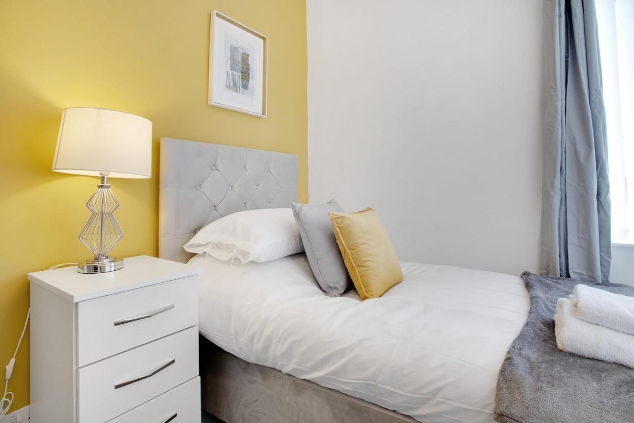 Elegantly 2-Bedroom In Ashington, Sleeps 3 Ashington  Dış mekan fotoğraf